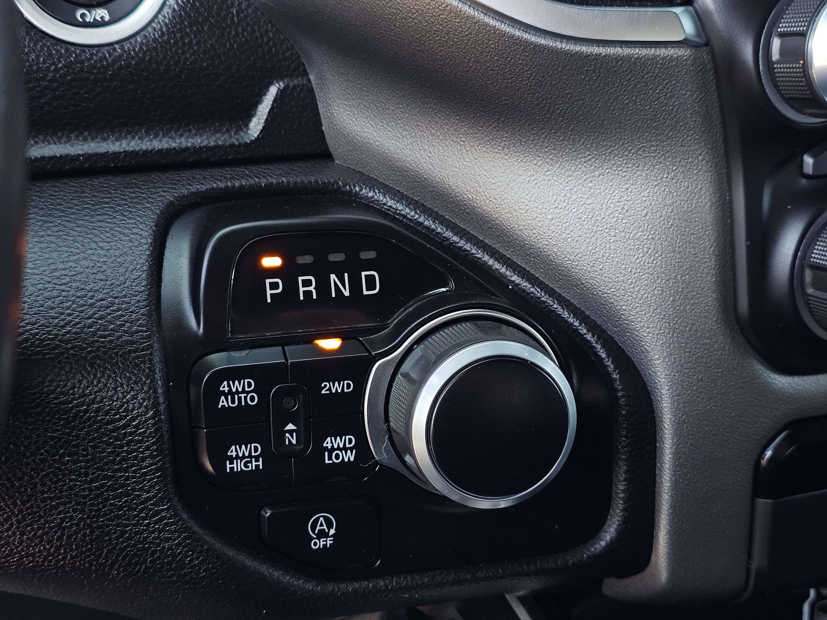Used 2024 RAM 1500 Big Horn AWD/4WD image 33
