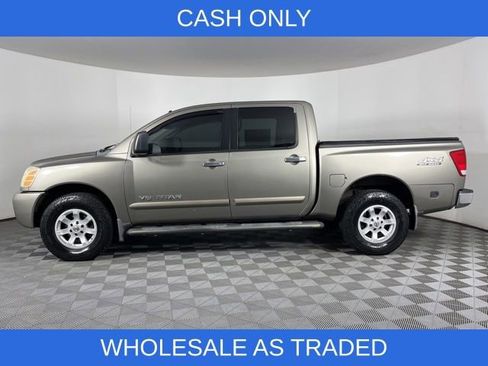 Used 2006 Nissan Titan SE image 5