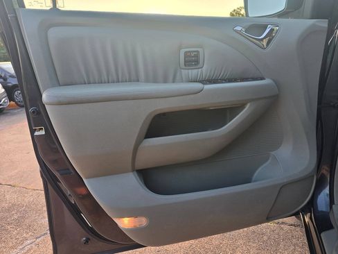 Used 2005 Honda Odyssey Touring image 15