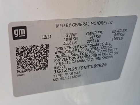 Used 2021 Chevrolet Malibu LS FWD image 34