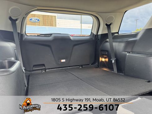 Used 2018 Ford Explorer Platinum image 38