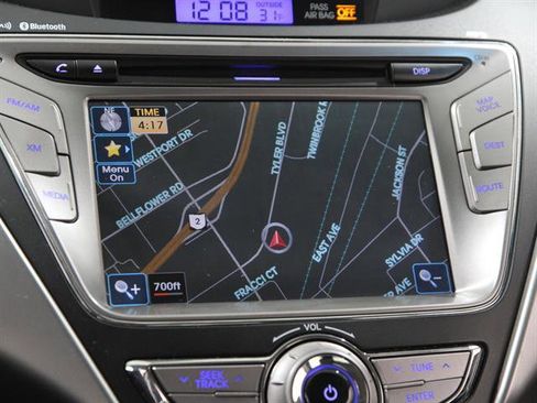 Used 2013 Hyundai Elantra Limited w/ Technology Pkg image 10