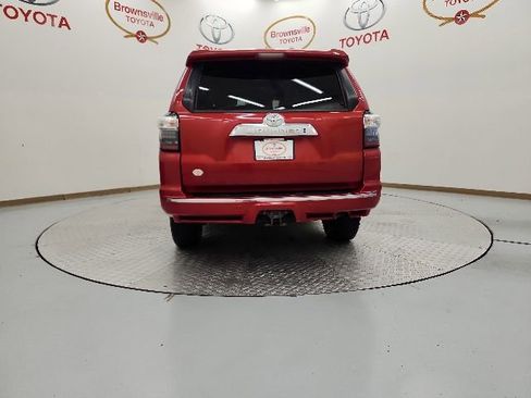 Used 2016 Toyota 4Runner Limited AWD/4WD image 7
