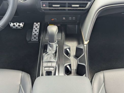 New 2026 Toyota Camry SE FWD image 19