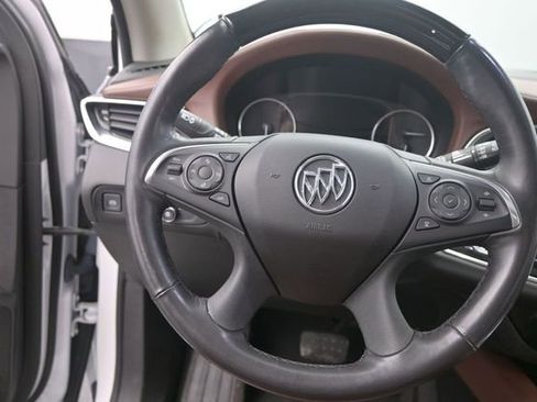 Used 2019 Buick Enclave Avenir w/ Avenir Technology Package AWD/4WD image 29