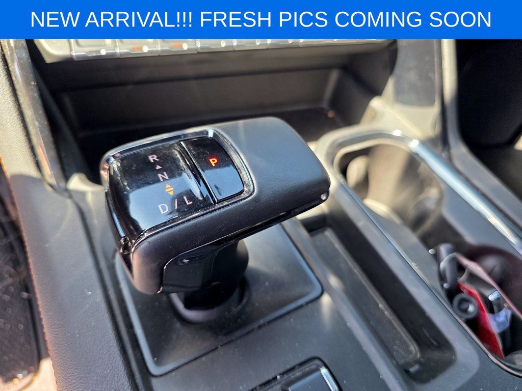 Used 2025 GMC Sierra 1500 AT4 AWD/4WD image 8
