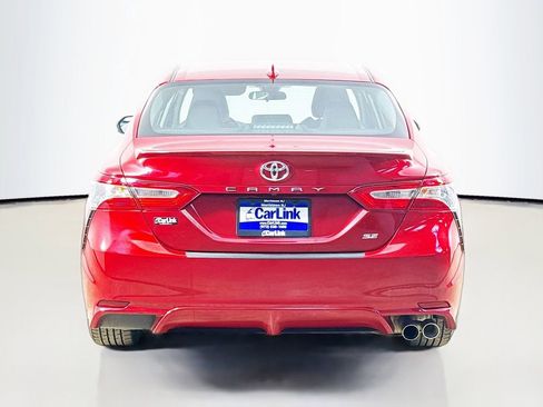 Used 2020 Toyota Camry SE image 7
