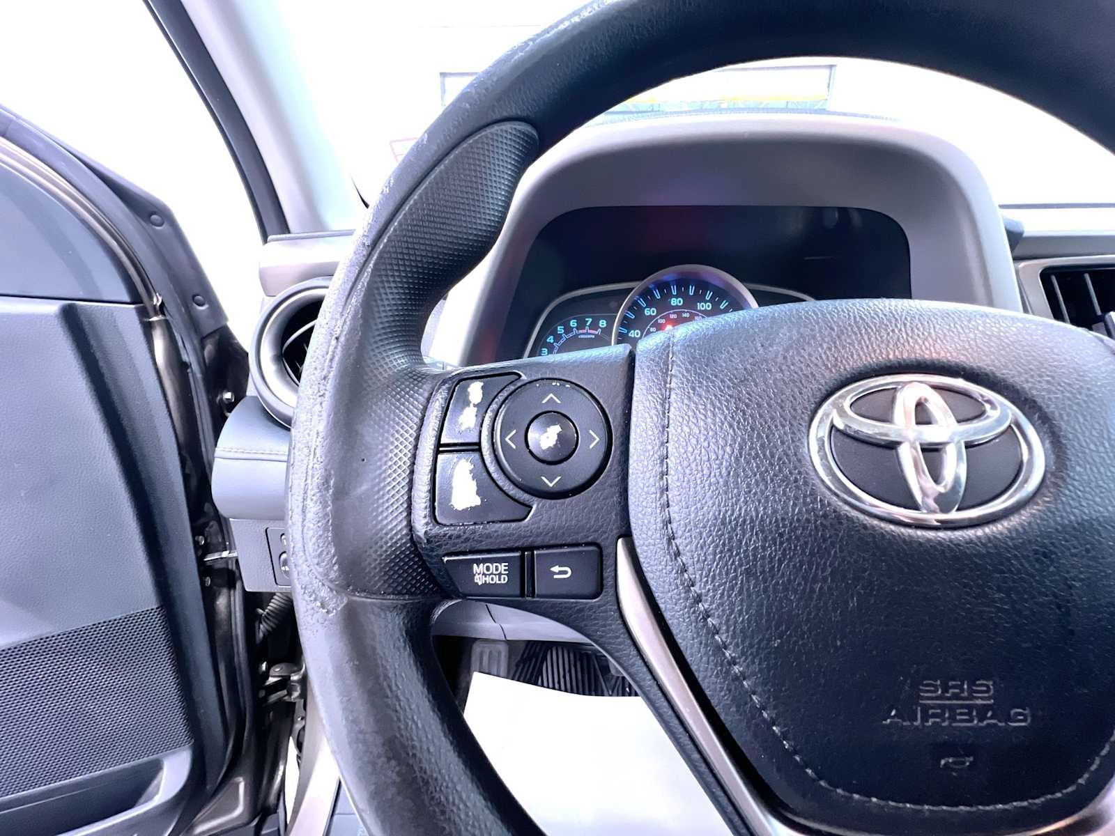 Used 2013 Toyota RAV4 XLE AWD/4WD image 20