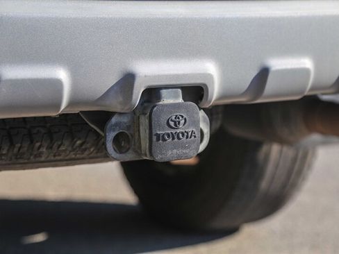 Used 2003 Toyota 4Runner SR5 RWD image 32