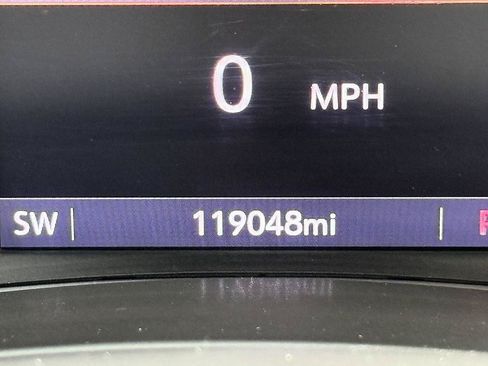 Used 2020 GMC Terrain SLT w/ Preferred Package AWD/4WD image 18