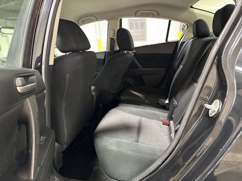 Used 2013 MAZDA MAZDA3 i Sport FWD image 21