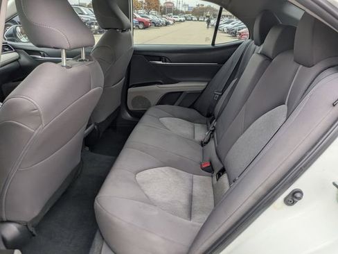 Used 2024 Toyota Camry LE image 27