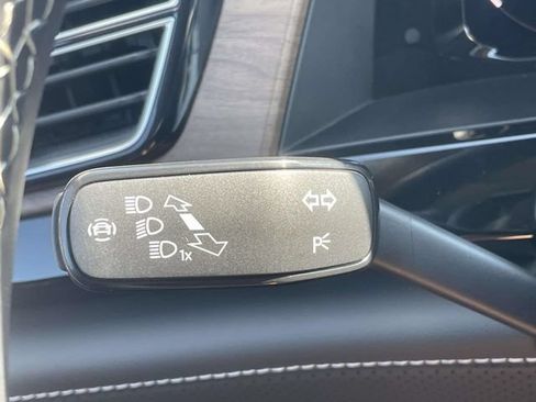 Certified 2026 Volkswagen Atlas SE FWD image 24