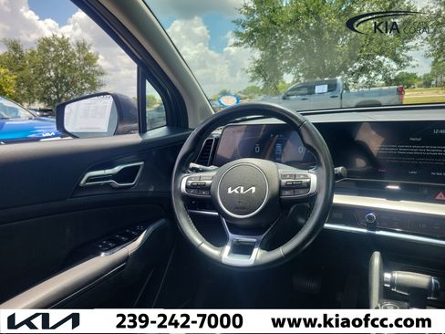 Certified 2023 Kia Sorento LX FWD image 22
