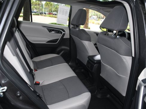 Certified 2024 Toyota RAV4 XLE FWD image 18