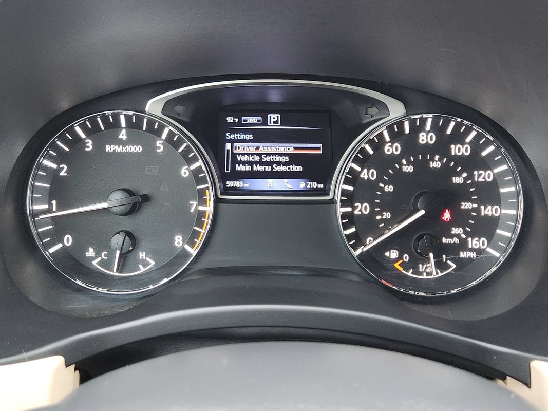 Used 2017 Nissan Pathfinder Platinum AWD/4WD image 19
