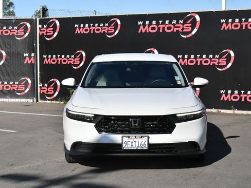 Used 2023 Honda Accord LX image 2