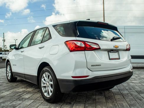 Used 2020 Chevrolet Equinox LS FWD image 5