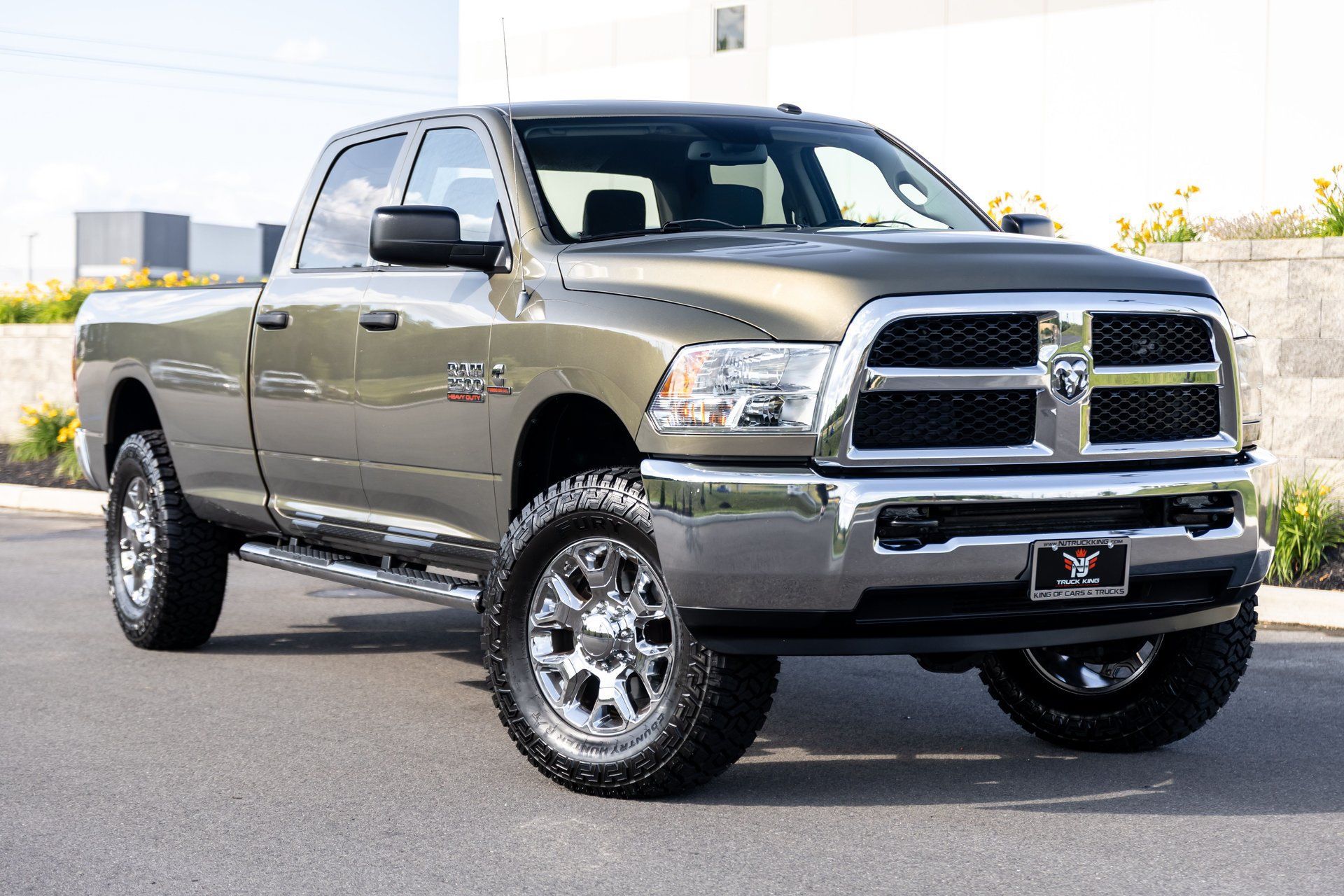 Used 2013 RAM 2500 Tradesman w/ Chrome Appearance Group AWD/4WD image 15
