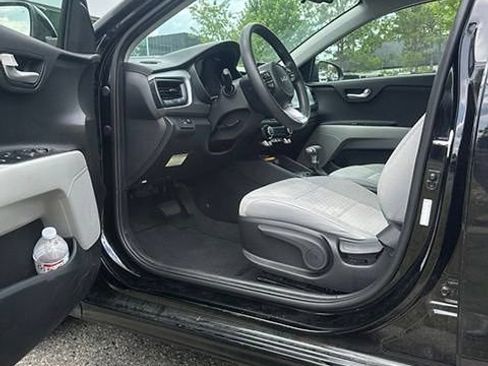Certified 2023 Kia Rio S w/ Technology Package FWD image 8
