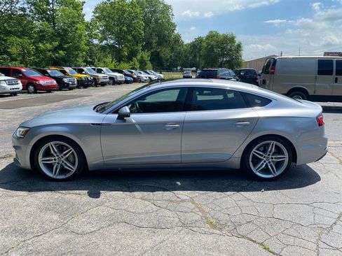 Used 2019 Audi A5 2.0T Premium Plus w/ Premium Plus image 2