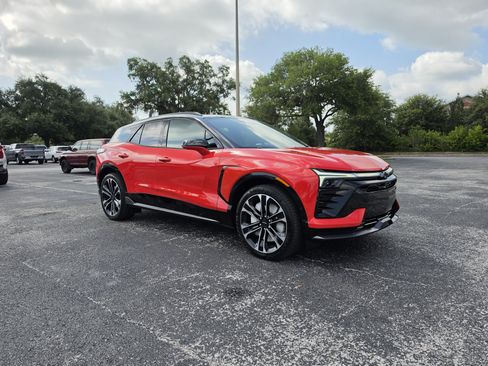 New 2026 Chevrolet Blazer EV SS w/ Performance Package AWD/4WD image 2