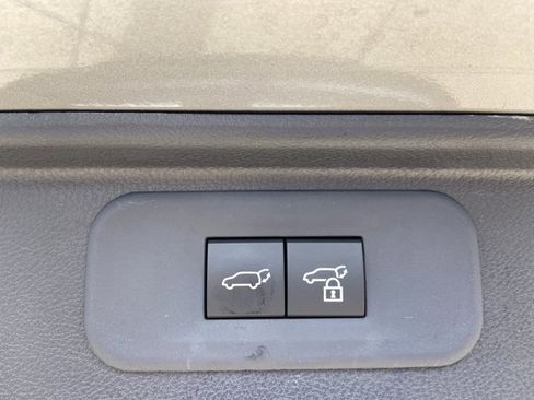 Used 2026 Toyota Grand Highlander FWD image 35