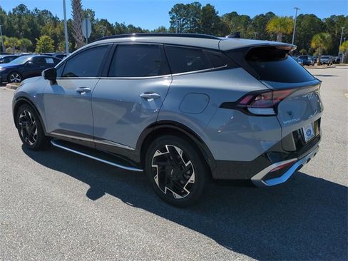 Used 2023 Kia Sportage SX image 6