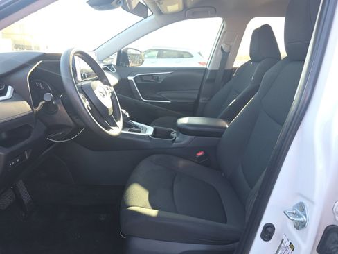 Used 2024 Toyota RAV4 LE FWD image 14
