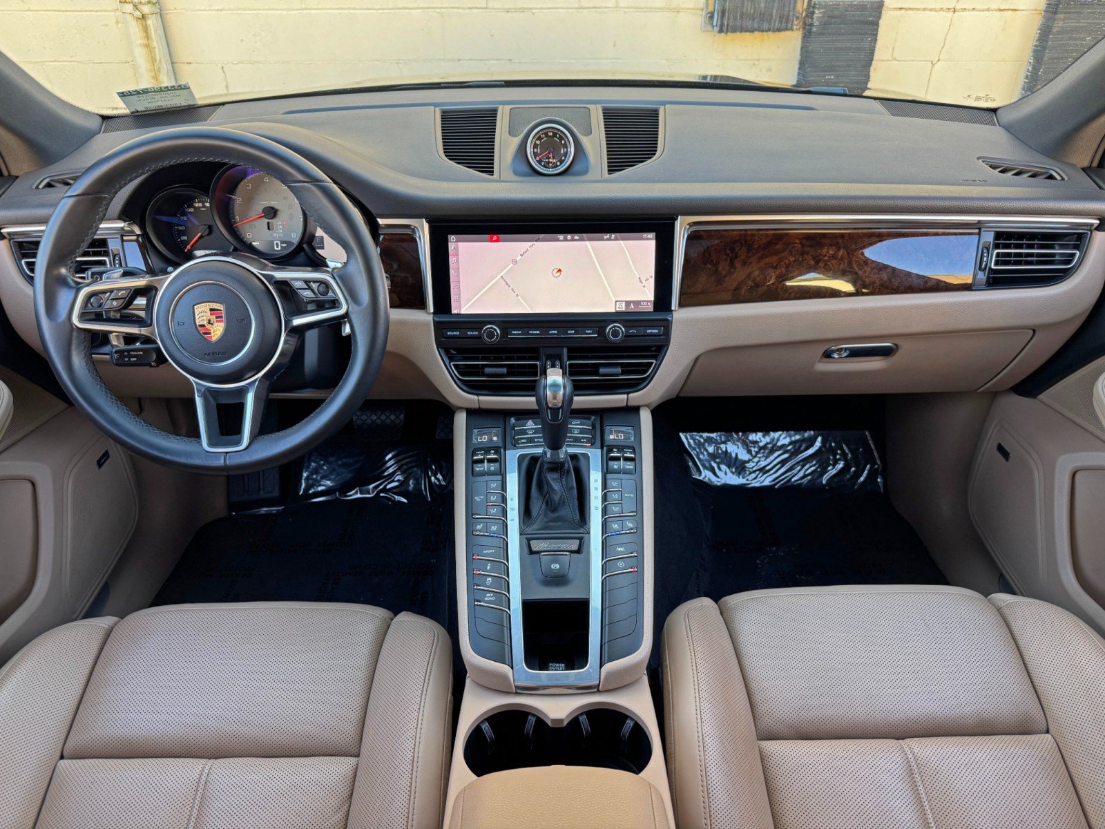 Used 2020 Porsche Macan S AWD/4WD image 13