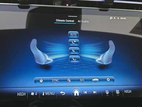 New 2026 Mercedes-Benz E 350 4MATIC Sedan image 24