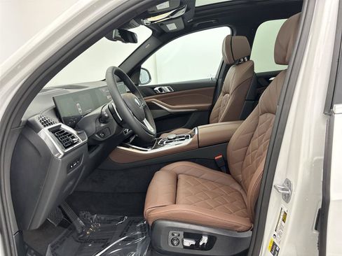 New 2026 BMW X5 xDrive50e AWD/4WD image 25