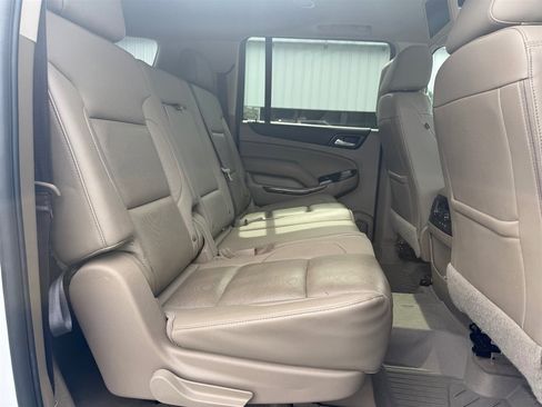 Used 2019 GMC Yukon XL SLT w/ Open Road Package image 13