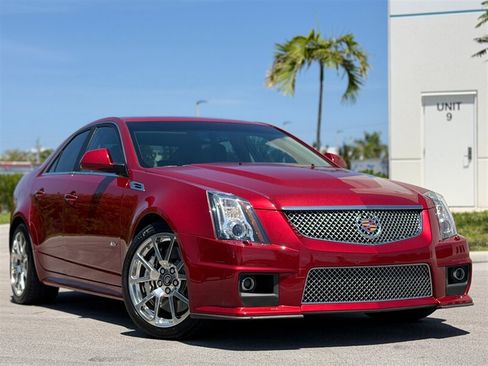 Used 2010 Cadillac CTS V RWD image 1