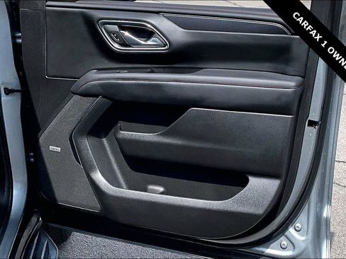 Used 2024 Chevrolet Tahoe RST w/ RST Performance Edition AWD/4WD image 28