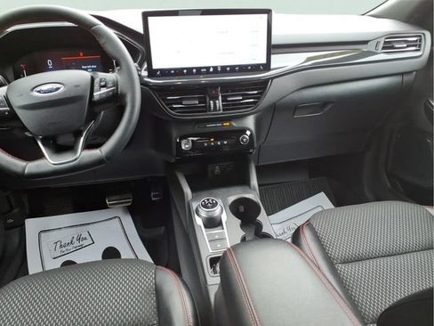 Certified 2024 Ford Escape ST-Line w/ Tech Pack #1 AWD/4WD image 10