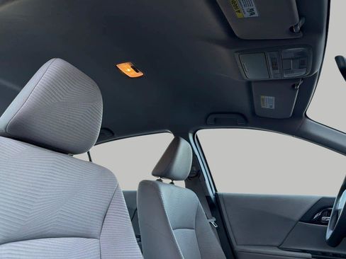 Used 2016 Honda Accord LX image 18