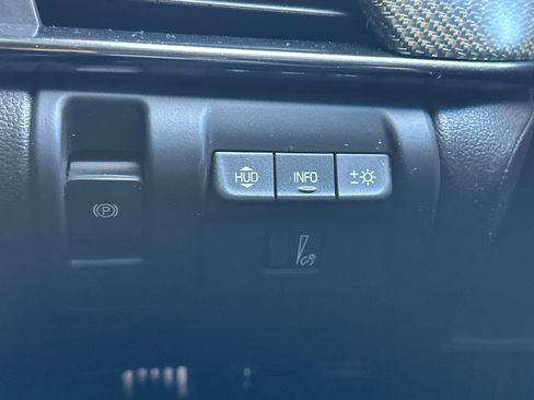 Used 2018 Cadillac CTS V w/ Carbon Fiber Package RWD image 41