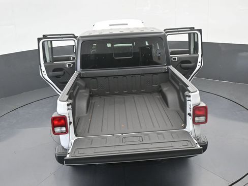 New 2026 Jeep Gladiator Sport image 59