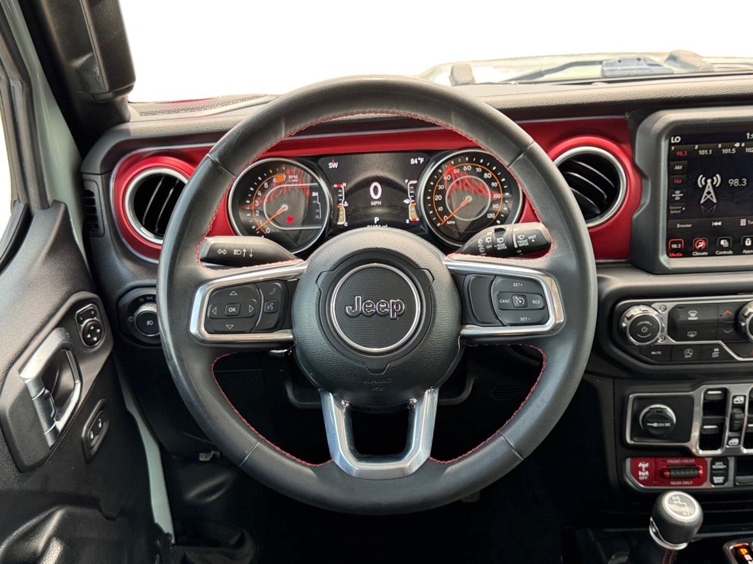 Used 2023 Jeep Wrangler Unlimited Rubicon AWD/4WD image 13