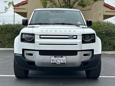 Used 2025 Land Rover Defender 110 S image 8