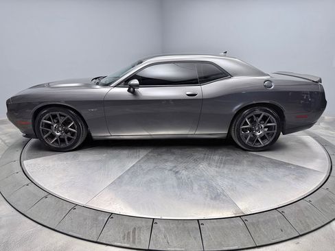 Used 2017 Dodge Challenger R/T Plus RWD image 8