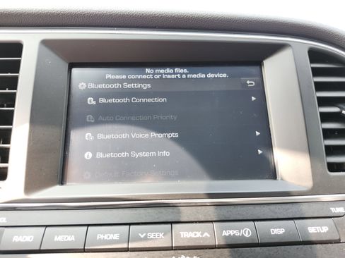 Used 2018 Hyundai Elantra SE w/ SE Connectivity Package 04 image 4