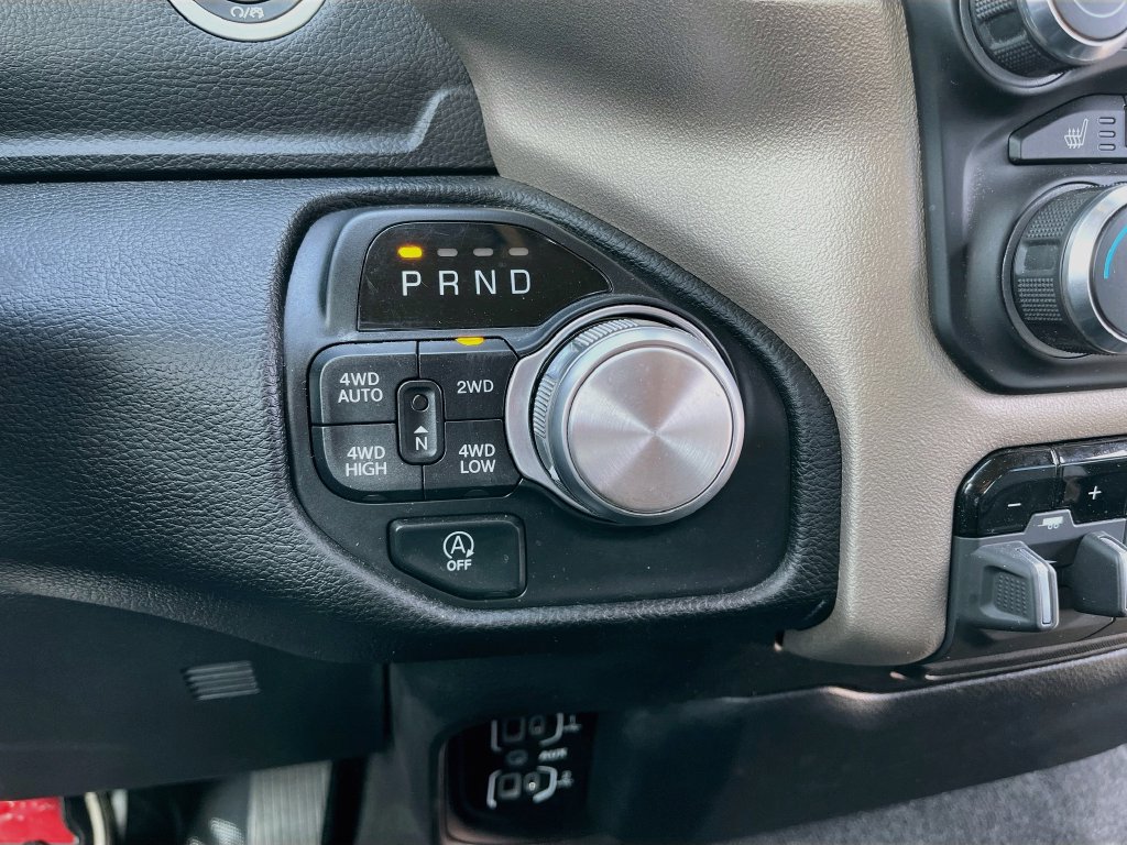 Used 2020 RAM 1500 Laramie AWD/4WD image 16