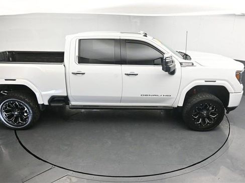 Used 2023 GMC Sierra 3500 Denali w/ Denali Ultimate Package image 38