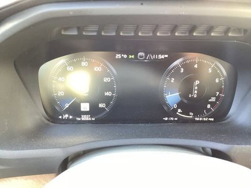 Used 2020 Volvo XC90 T6 Inscription image 11