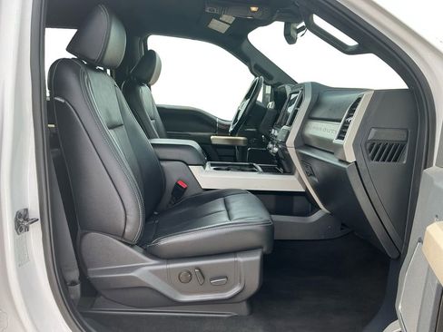 Used 2022 Ford F350 Lariat w/ Lariat Ultimate Package AWD/4WD image 22