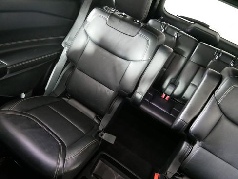 Used 2020 Ford Explorer ST w/ ST Street Pack image 12