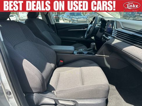 Used 2025 Toyota Camry LE FWD image 26