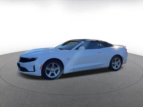 Used 2023 Chevrolet Camaro LT image 7